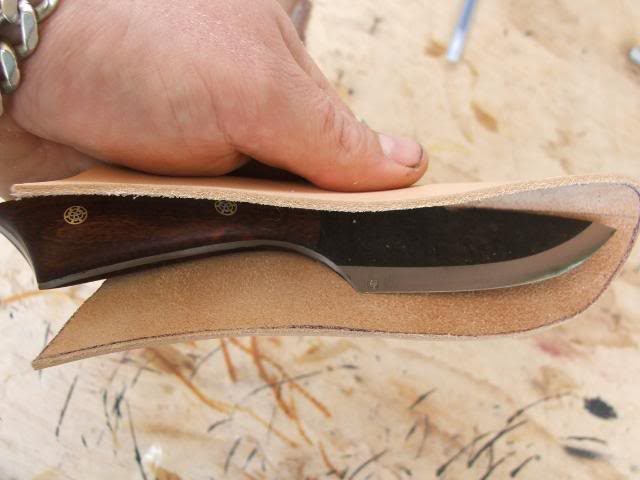 how-to-make-your-own-cross-draw-knife-sheath-outdoor-revival