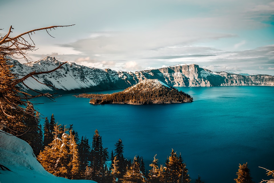 Exploring Crater Lake National Park   Crater Lake Header 